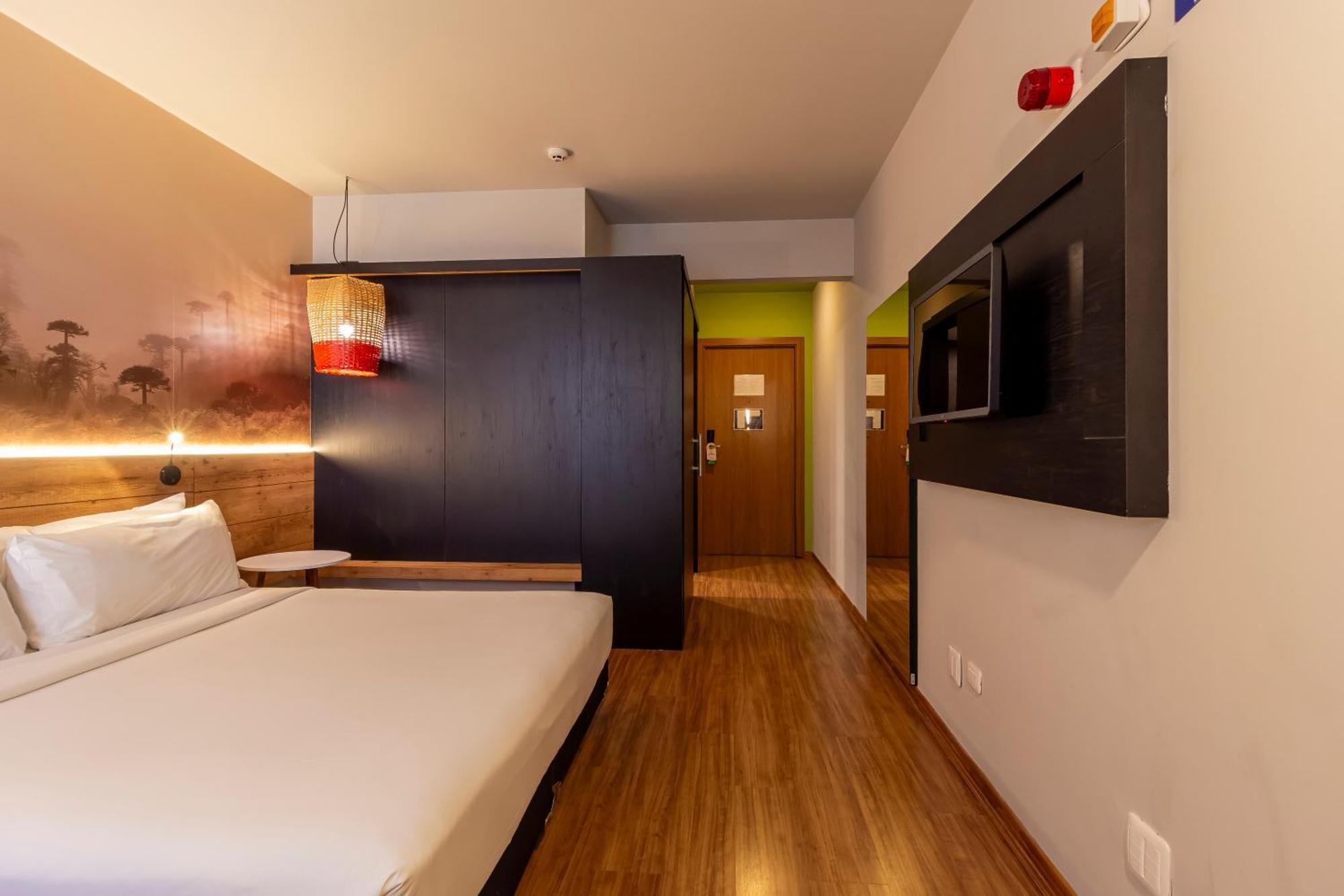Hotel Cassino Tower Curitiba Aeroporto By Nacional Inn São José dos Pinhais Eksteriør bilde