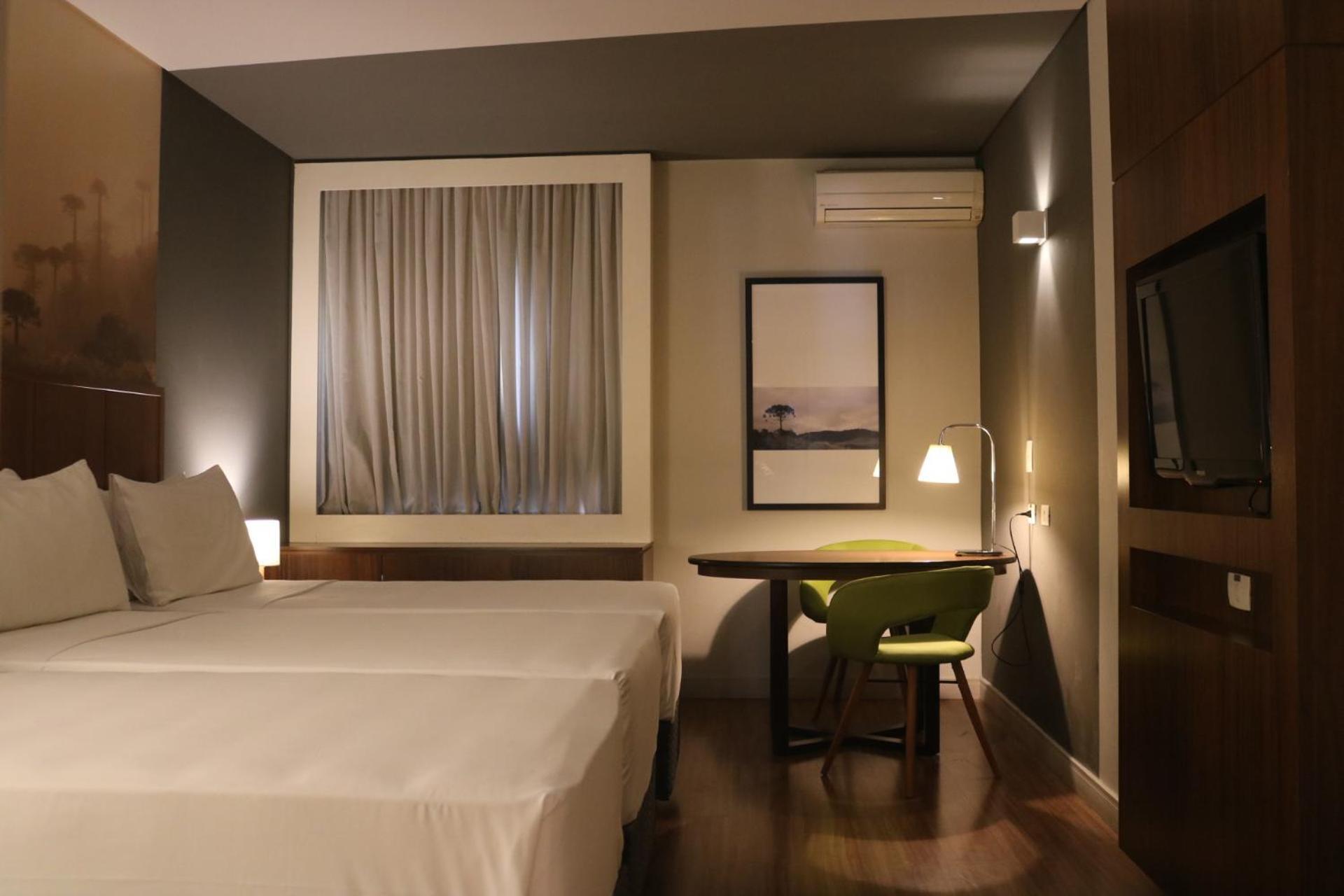 Hotel Cassino Tower Curitiba Aeroporto By Nacional Inn São José dos Pinhais Eksteriør bilde